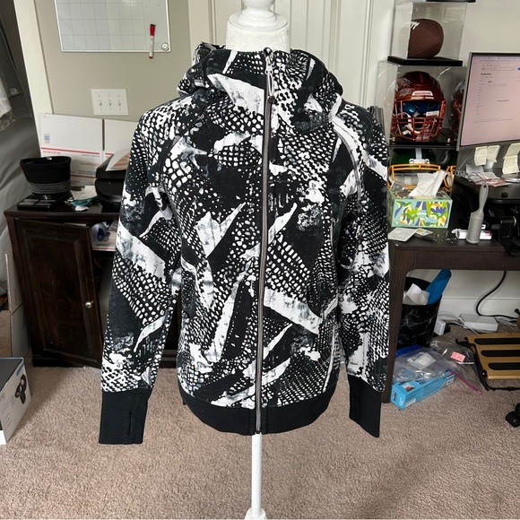 Lululemon Scuba Hoodie 3 Full Zip Black White Static Mist Jacket Size 6 - Picture 7 of 16